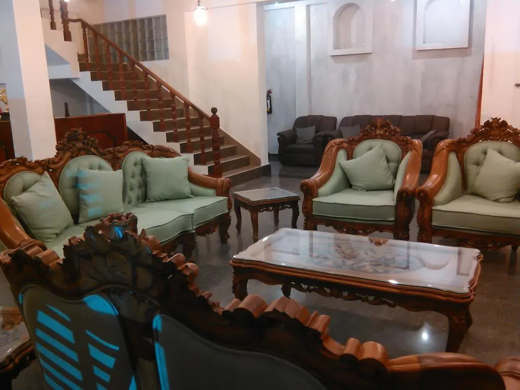 Royal Hills Nuwara Eliya Hotel