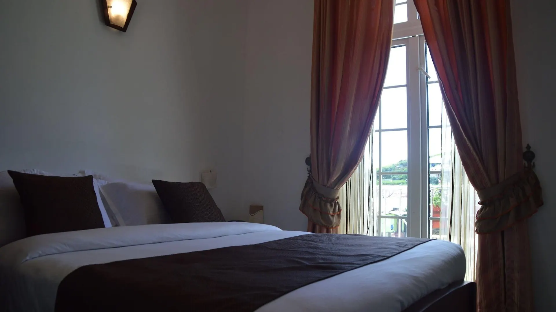Royal Hills Nuwara Eliya Hotel