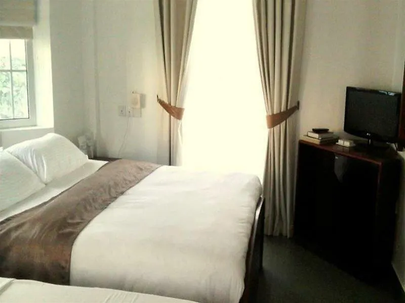 Royal Hills Nuwara Eliya Hotel
